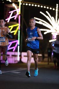 BIB: 40061, 408, 00000
                            <button type="button" onclick="openModal(20245527)" class="btn btn-primary btn-sm float-right btn-popup" data-toggle="modal" data-target=".modal-high-quality">
                        <i class="fas fa-shopping-cart"></i> Add to Cart
                    </button>
                                            <button type="button" onclick="isThisMe(20245527, true)" class="btn btn-success btn-sm float-right btn-popup btn-isme hidden" data-toggle="tooltip" data-placement="bottom" title="นี่คือรูปของคุณใช่ไหม คลิกที่นี่เพื่อเอาเข้าอัลบั้ม">
                        <i class="fas fa-plus"></i> Add to album
                    </button>
                    <button type="button" onclick="isThisMe(20245527, false)" class="btn btn-warning btn-sm float-right btn-popup btn-isnotme hidden">
                        <i class="fas fa-ban"></i> Remove from album
                    </button>